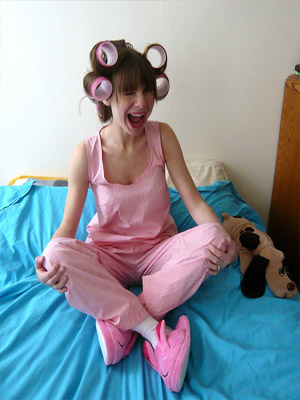 мама с бигудями