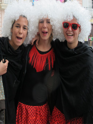 веселые парики