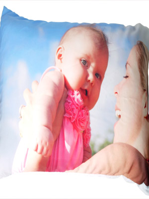 подушка с ребенком