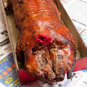 жареный поросенок