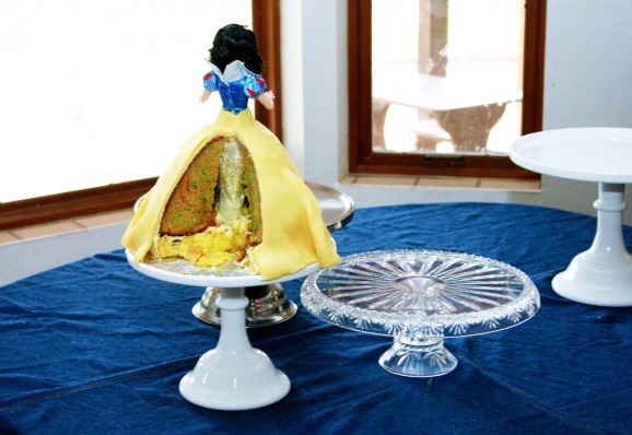 торт Белоснежка