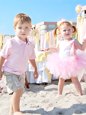 девочка со своим "принцом"