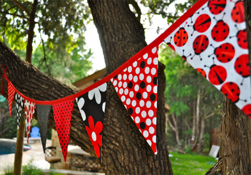 Гирлянды из флажков