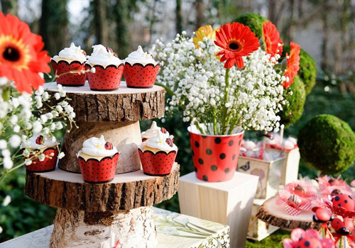 Живые цветы