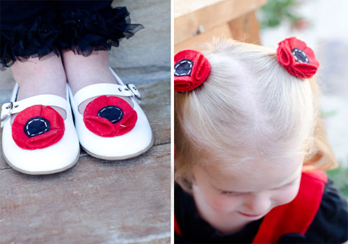 украшение самодельными тканьевыми цветы