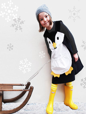 девочка с санками