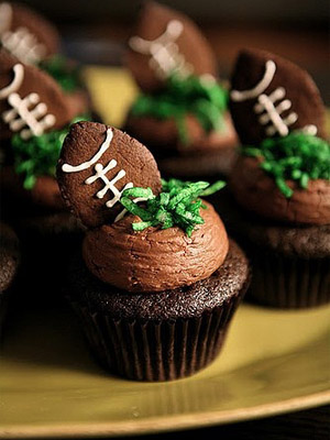 Спортивный День рождения (развлечение и угощение)