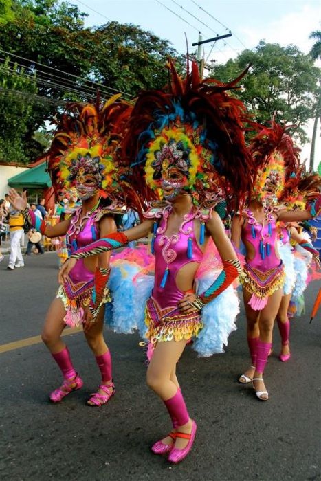 женский день фестиваля на Филиппинах