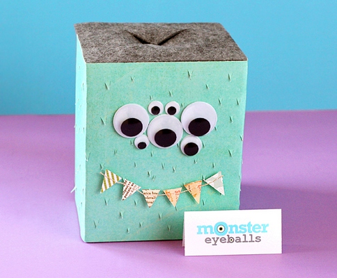 коробка монстр на Хэллоуин