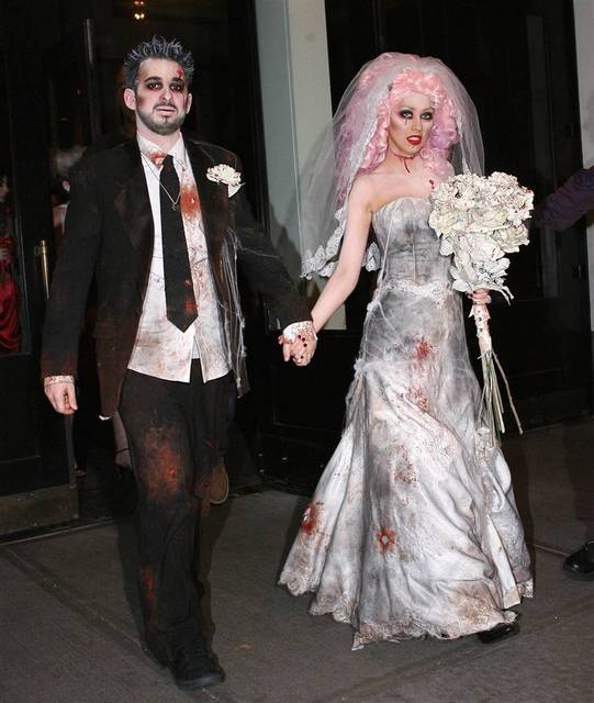 Кристина Агилера на празднике Хэллоуин