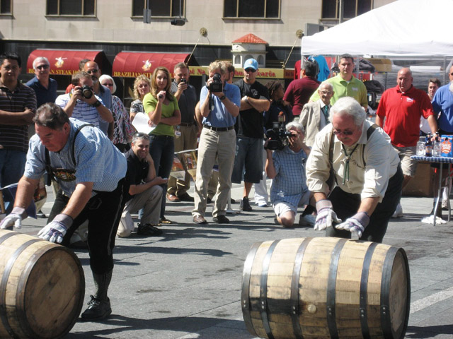 конкурсы на Октоберфест 2012