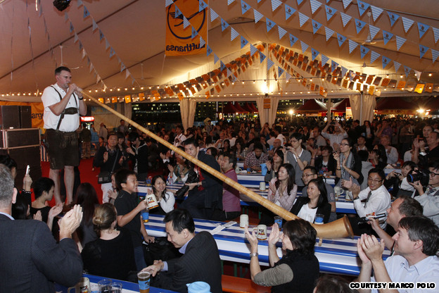 конкурсы на Октоберфест 2012