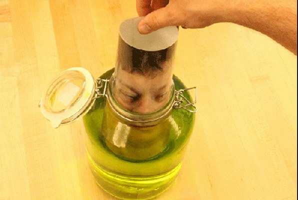 прикольный розыгрыш на Хэллоуин