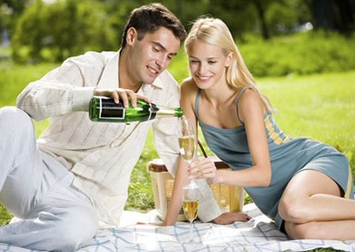 пара на природе