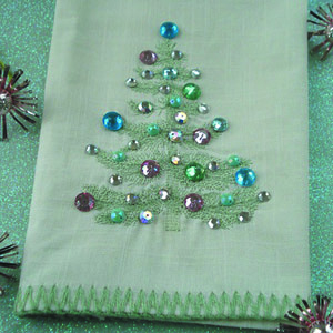 вышитая бисером елочка