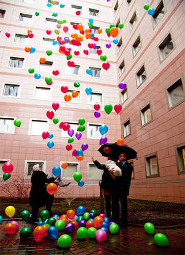 салют из воздушных шариков