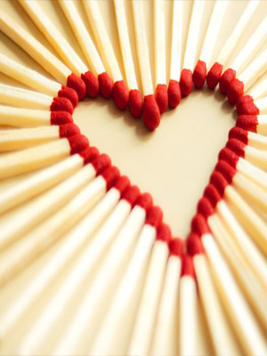 сердце из спичек
