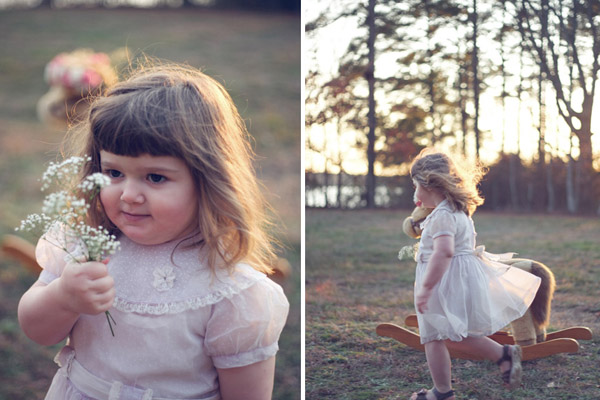 Алиса с цветами