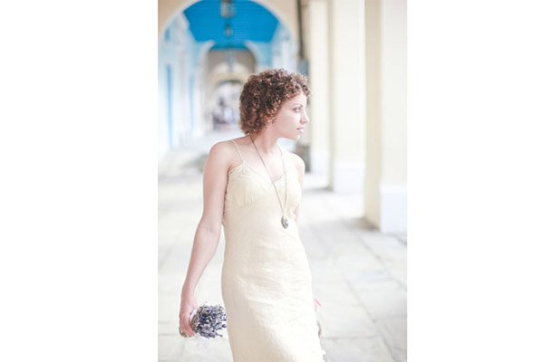 девушка с лавандой