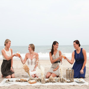 Девичник на берегу моря