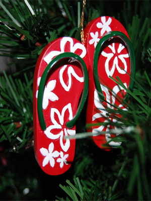 Новогодняя вечеринка для взрослых в гавайском стиле: приглашения и декор