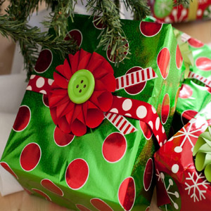 Подарки под елкой