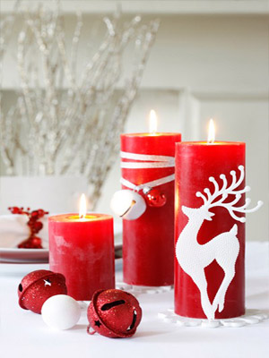 красные свечи с оленями