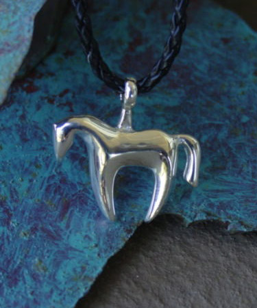 	Подвеска-единорог