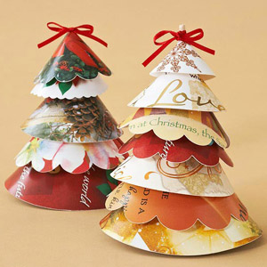 Елочки с картонных коробок