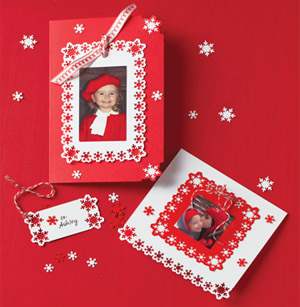 красная новогодняя открытка