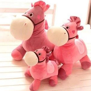 Плюшевые лошадки счастья