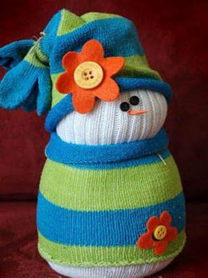 снеговик из носка