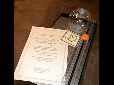 приглашение в игрушке