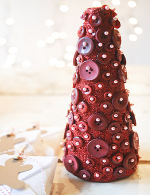 новогодняя игольница