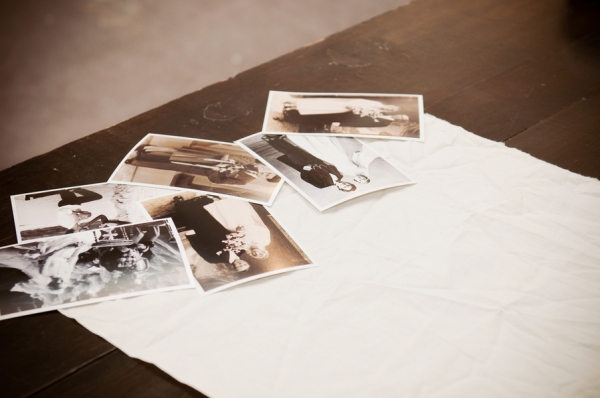 эфект "разбросанных фото"