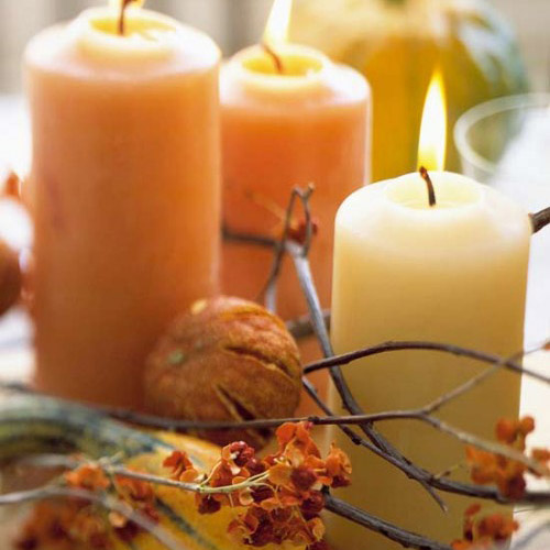 свечи и ветки