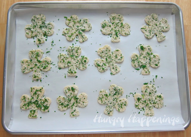 выкладываем на протвень