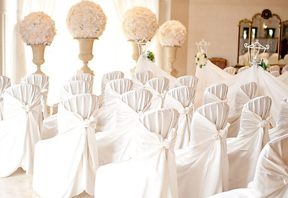 ткань на стуле