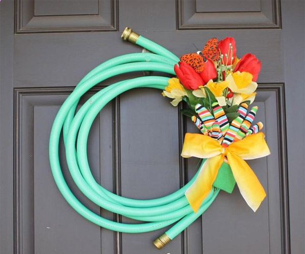 венок из шланга
