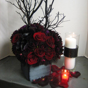 Цветочные композиции и свечи