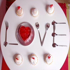 Как оригинально украсить дом ко Дню святого Валентина