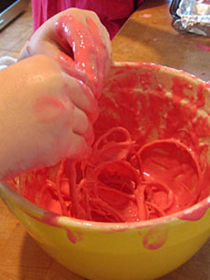 шпагат, «искупанный» в тесте 