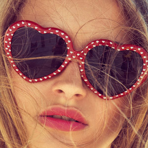 очки-сердечки