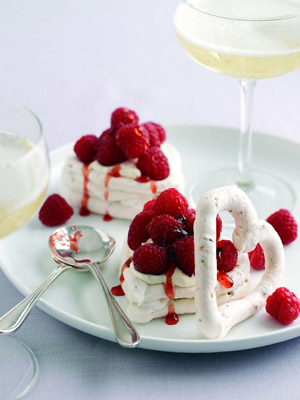 мороженое с взбитыми сливками 