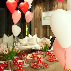 декор стола в школе