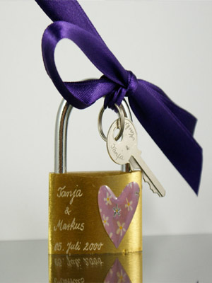 замочек на день Валентина