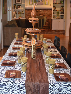 тигровый стол