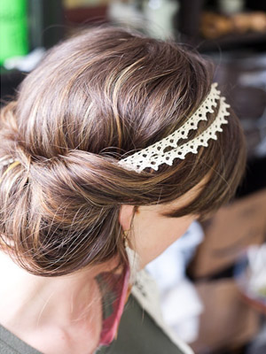 прическа для греческой вечеринки