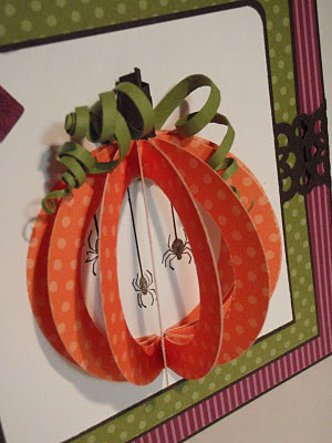 вариант объемной пригласительной - тыквы