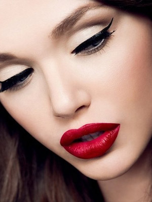 яркий макияж